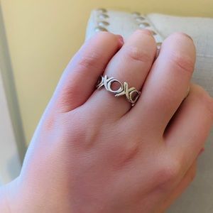 Tiffany & Co. XOX ring